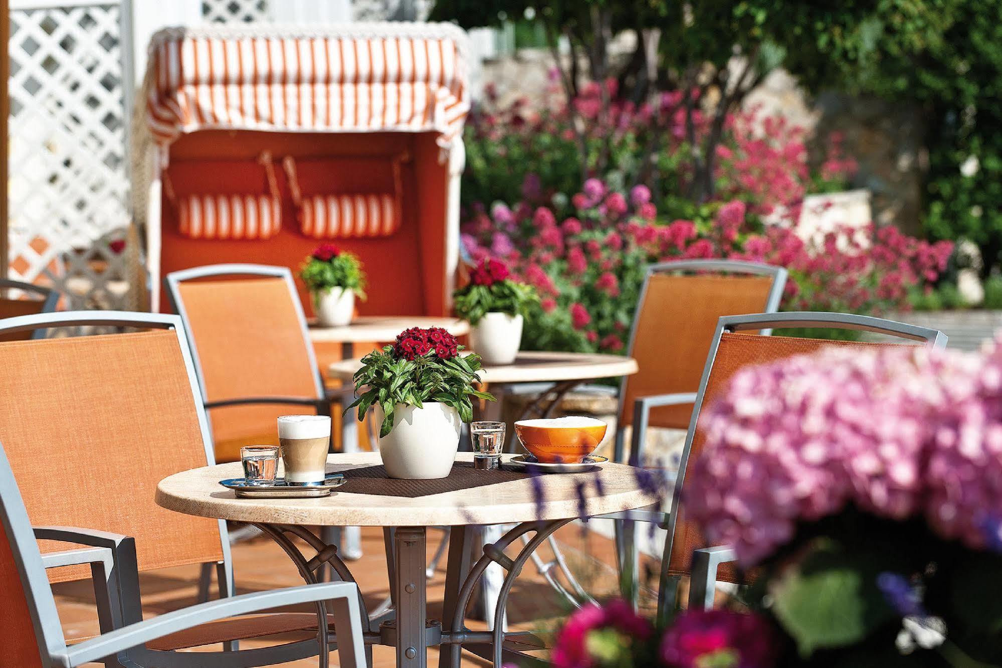 צינוביץ Hotel Kleine Strandburg - Adults Only מראה חיצוני תמונה